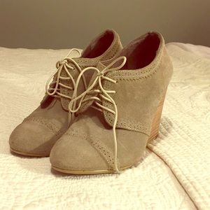 ALDO lace-up wedge booties